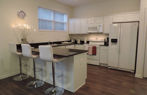 Homosassa Villa | Pet-Friendly Getaway: Steps from Water & Family Amenities