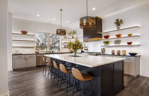 Dripping Springs House | Exceptional 9-Bedroom Estate with Pool & Hot Tub Retreat