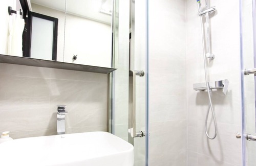 North Point Apartment | 903, 2 bedrooms apartment @ Fortress Hill MTR