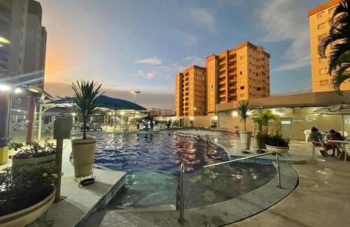 Centro Apartment | Oceanfront 908B - Residencial Privé das Thermas I with Pool