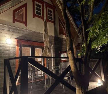 Kita Ward House | Experience 919神戸有馬: Cozy Log House for Family Fun