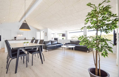 Lakolk House | Spacious 3-Bedroom House for Up to 6 Guests