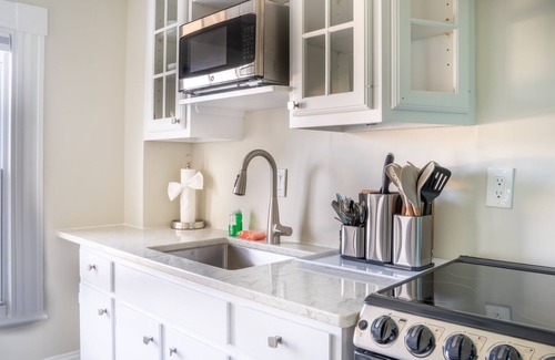 Hampton Hotel | Beachside Bliss at 935 Ocean A Inn: Family-Friendly Retreat