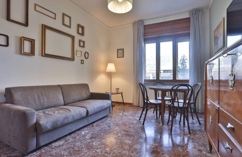 Salerno Apartment | Spacious 1-Bedroom Apartment for Families and Friends