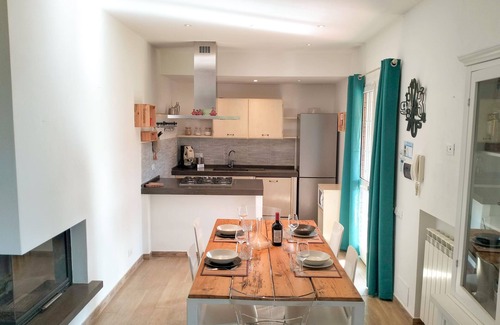 Cecina Villa | Idyllic Country Cottage with Ocean View and Private Garden