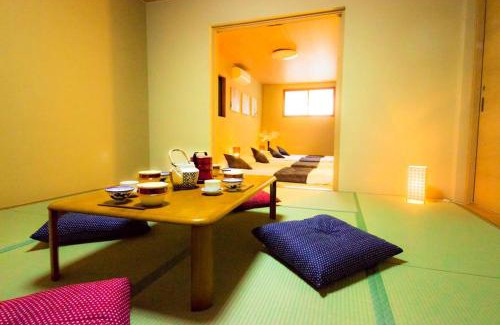 Higashinari Apartment | Comfortable 2-Bedroom Retreat near Subway - Fukujutei IM101