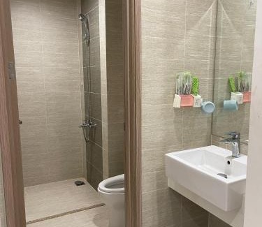 Tu Liem Apartment | Pet-Friendly Homestay at Vinhomes Smart City, Hà Nội