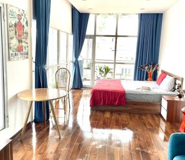 Nhat Tan Apartment | Inviting Green Balcony with Natural Light – 4-Star Retreat