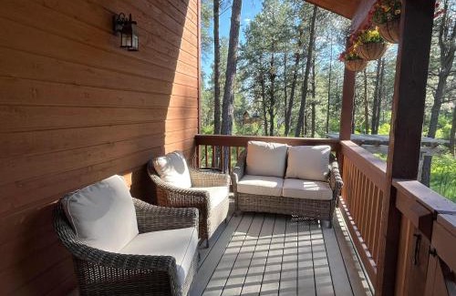 Forest Lakes House | Discover 984 Pine Valley Forest Lakes: Pet-Friendly Retreat