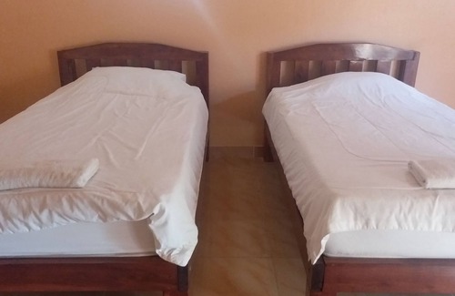 Pak Chong Hotel | Budget-Friendly 99 Inn Hotel with Family and Accessibility Perks