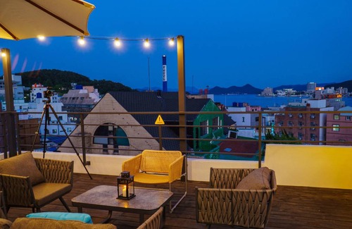Chungmu Hotel | Spacious 2-Bedroom Retreat for Up to 8 Guests with Pool
