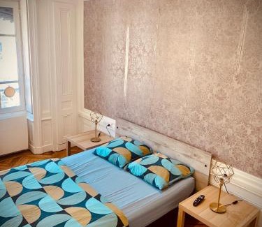 Terreaux - Bat d'argent Apartment | Pet-Friendly Stay in the Heart of Lyon - Rated 8/10