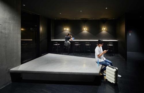 Susakiuramachi Hotel | Modern Comfort at 9h Nine Hours Nakasukawabata Station