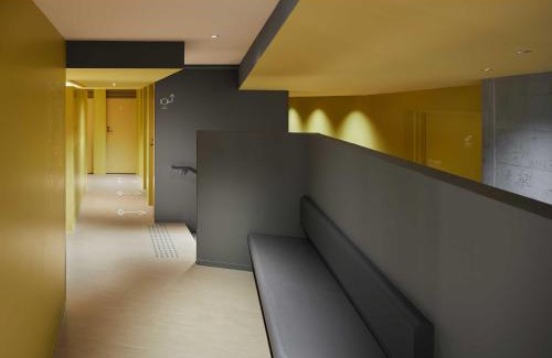 Susakiuramachi Hotel | Modern Comfort at 9h Nine Hours Nakasukawabata Station