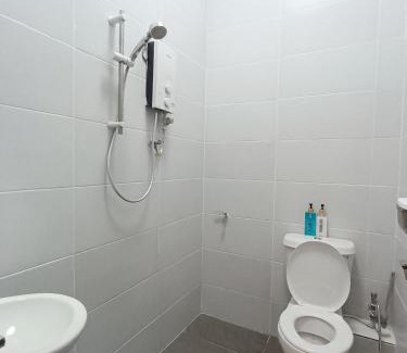 Kampung Simpah House | 9pax -Taman Bagan Butterworth -Budget Homestay