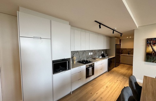 Claremont Apartment | Discover Newlands Peak Penthouse with Pool & Spa Access
