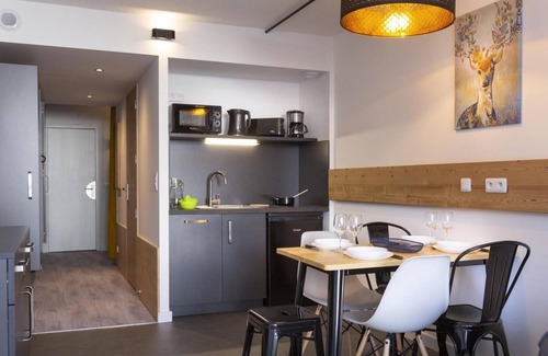 Arc-2000 Apartment | 9th floor, view mountain, balcony, tv, 28m², Les Arcs