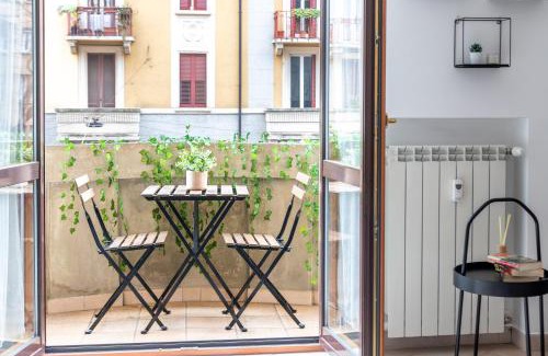 Acquabella Apartment | Family-Friendly Suite Near BESTA & Istituto Tumori