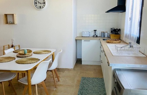 Marcillac-Saint-Quentin Apartment | Relaxing Getaway Near Sarlat - Enjoy Spa and Hot Tub