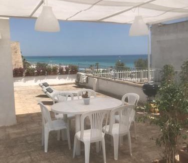 Campomarino di Maruggio Apartment | Beachfront Retreat: 4-Star Hotel Near Torre Saracena