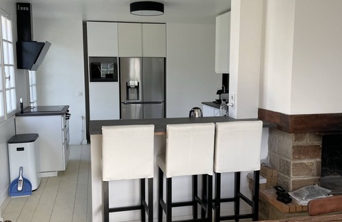 La Baule-Escoublac House | Easy Beach Access with Family-Friendly Amenities