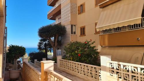 Santa Pola Apartment | Discover Beachfront Bliss: Free Parking & Ocean Views