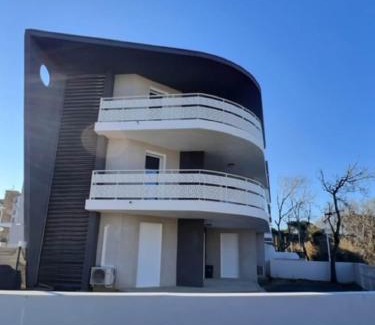 Vias Apartment | Cozy Apartment Steps from the Beach for Family Getaways