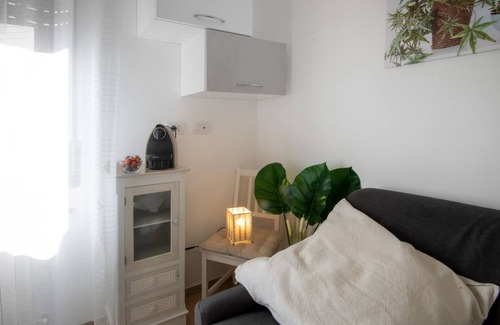 Pero Apartment | Ideal Family Retreat: 19 Min Walk to Milan Rho Fairgrounds