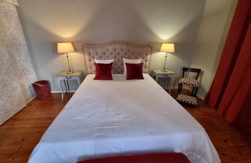 Leixões House | Family-Friendly Home Steps from Matosinhos Beach