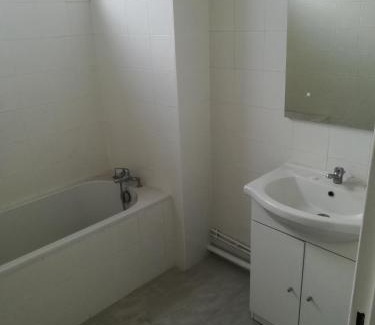 Sarcelles House | Convenient Hotel Just 20 Minutes from Paris