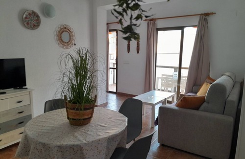 Benidorm Centro Apartment | A 20m de la playa de levante en el centro de Benidorm, zona de los vascos