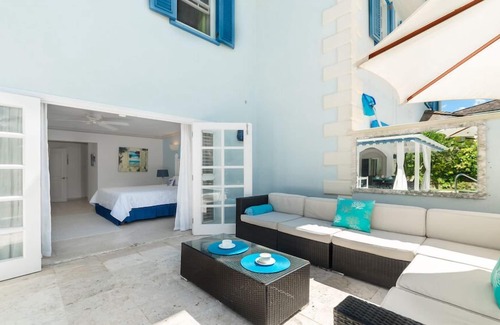 Folkestone Villa | A 3 bedroom fully renovated villa with a beautiful tropical garden