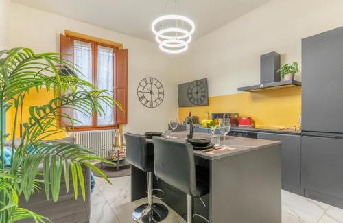 Crescenzago Apartment | A 3 min dalla Metro - Silenzio e Relax - Marble Noir