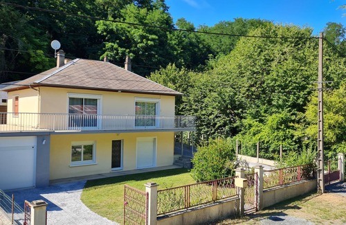 La Cave House | Convenient Stay Near Beauval Zoo with Family-Friendly Amenities