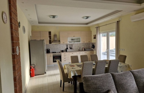Klinci Villa | Idyllic 4-Bedroom Villa with Private Pool near the Sea