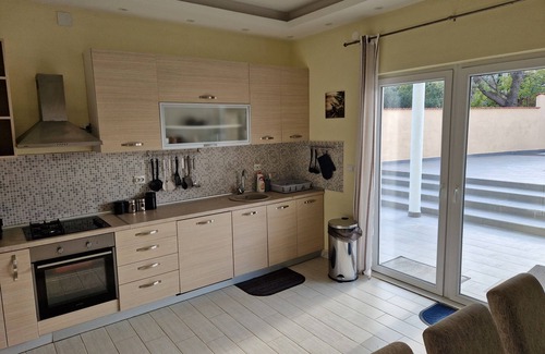 Klinci Villa | Idyllic 4-Bedroom Villa with Private Pool near the Sea
