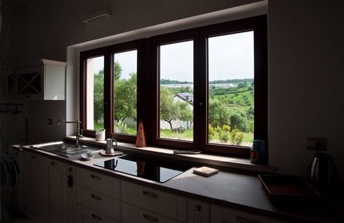 Pineto Apartment | Discover Comfort at Relais: Steps from the Beach & Greenery