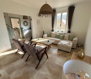 Veulettes-sur-Mer Villa | Seaside 4-Star Hotel with Ocean View, Rated 8.8/10