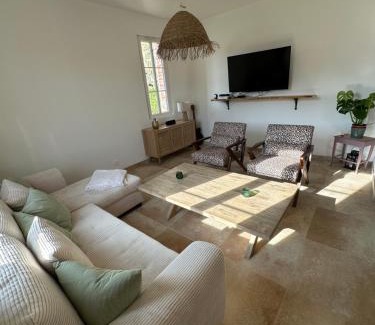 Veulettes-sur-Mer Villa | Seaside 4-Star Hotel with Ocean View, Rated 8.8/10