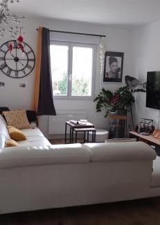 Monce-en-Belin House | a 8kms du circuit des 24 h du mans