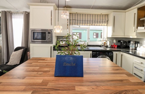 Welton Cottage | Relax at A and C Lodge with Hot Tub in Armathwaite