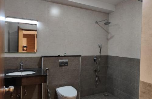 Chennai Hotel | Budget-Friendly A and M Rooms with Breakfast & Accessibility