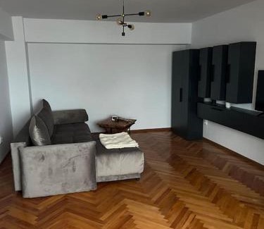 Alba Iulia Apartment | Family-Friendly A&A’s Crib: Rated 10/10 by Guests