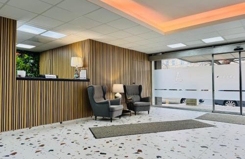 Brno-stred Hotel | Pet-Friendly A-Austerlitz Hotel with Restaurant & Hot Tub