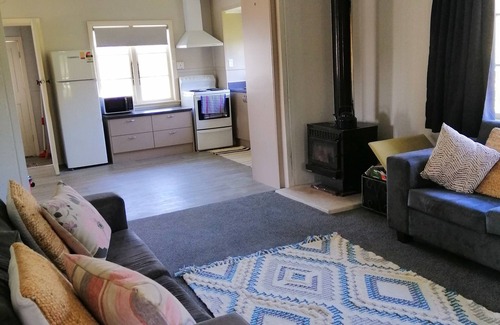 Kawhia House | Pet-Friendly Beach Retreat with Ocean Views & Top Rating