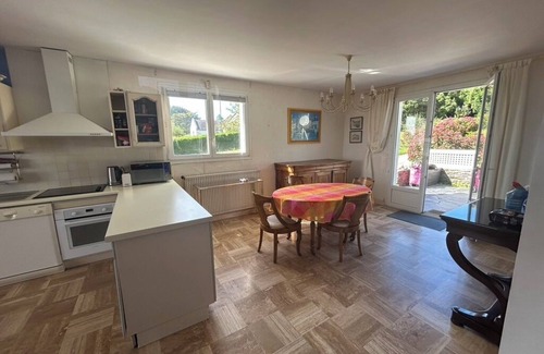 Groix Villa | A BALCONY OVER THE SEA 3 BEACHES AT THE FOOT OF THE VILLA Wahoo!