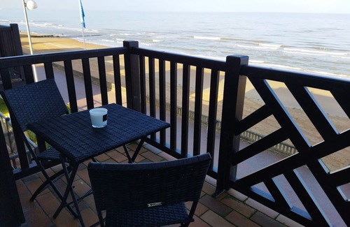Cabourg Apartment | Oceanfront Retreat with Balcony View in Cabourg