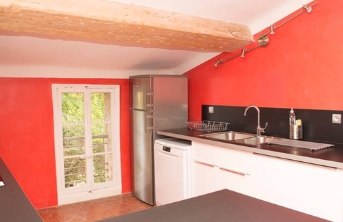 Grand Sud House | Experience Tranquility at a Bastide in Aix en Provence