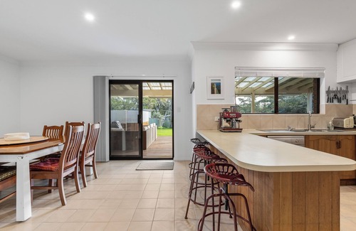 Narrawallee House | Beachfront Retreat: Pet-Friendly Oasis Steps from Ocean