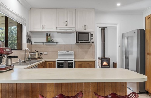 Narrawallee House | Beachfront Retreat: Pet-Friendly Oasis Steps from Ocean
